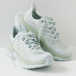 HOKA Clifton Edge Green/Blue